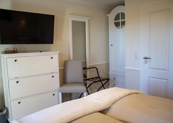 Hof Holm * ברזיליאן